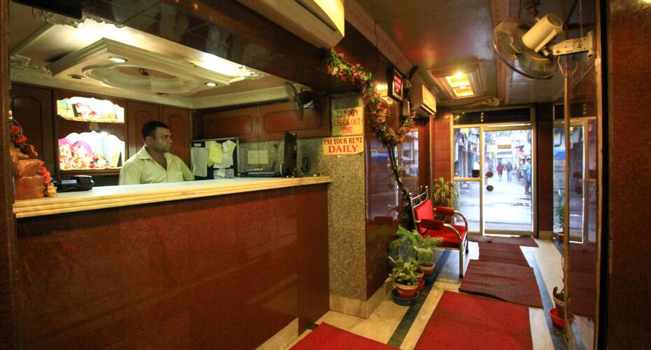 Lodge Titan, Kolkata 5